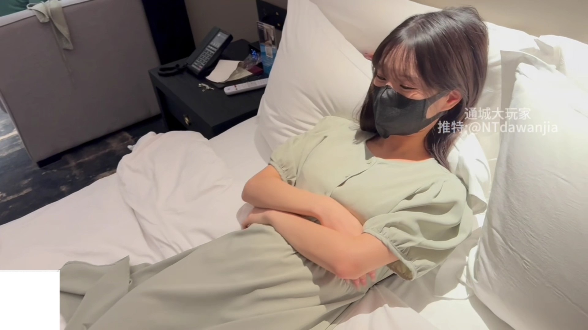 18X.真人视频-被姐姐踩脸的感觉真不错-次元社区次元社区